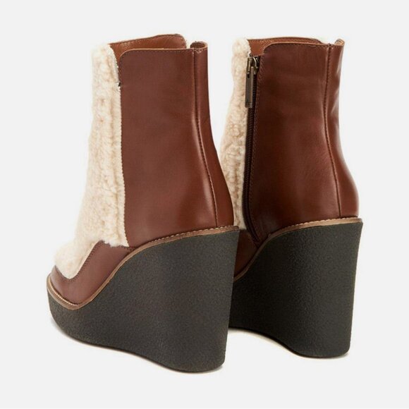 NWOB Aquatalia Violett Leather & Shearling Ankle Boot